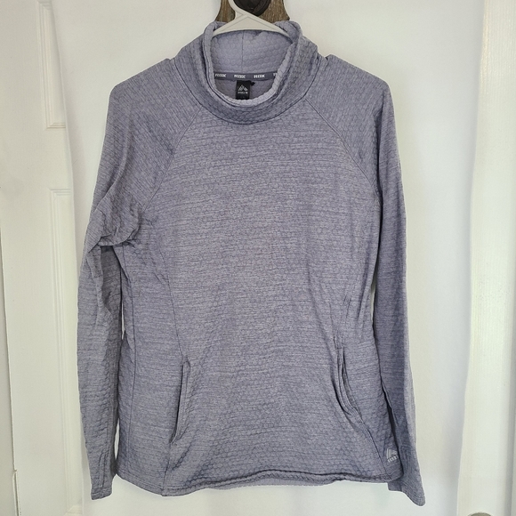 RBX Woman's Preformance Activewear Workout Shirt, Size: Large Color: Grey - Picture 2 of 14